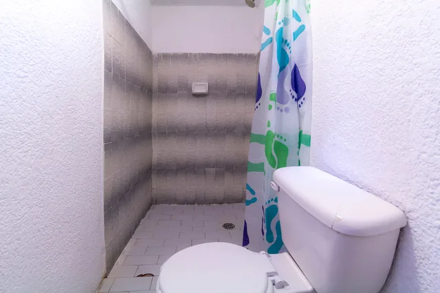 غرفة قياسية بسريرين، Capital O Colon, Ciudad Guzman Jalisco 8/8