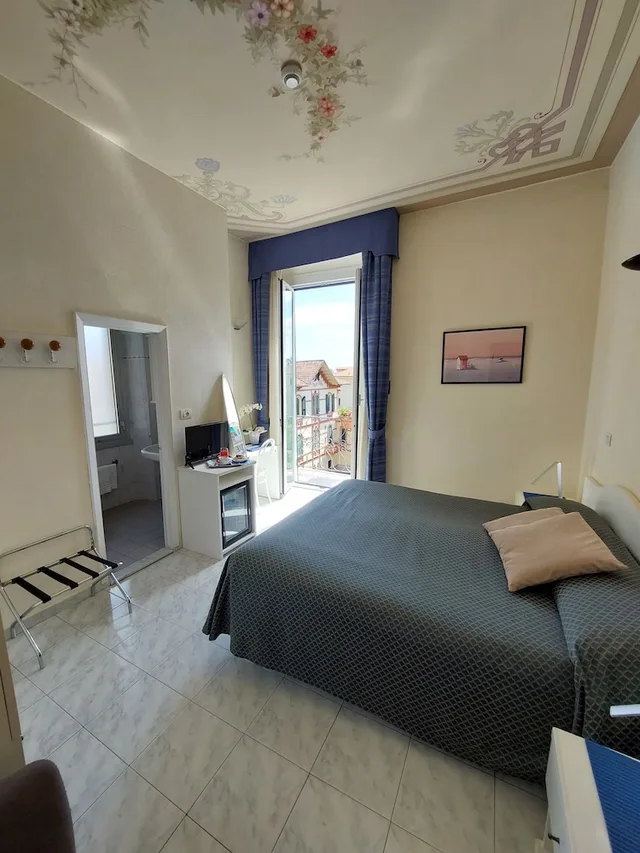 غرفة سوبيريور بسرير مزدوج بشرفة، Hotel Stella 3/9