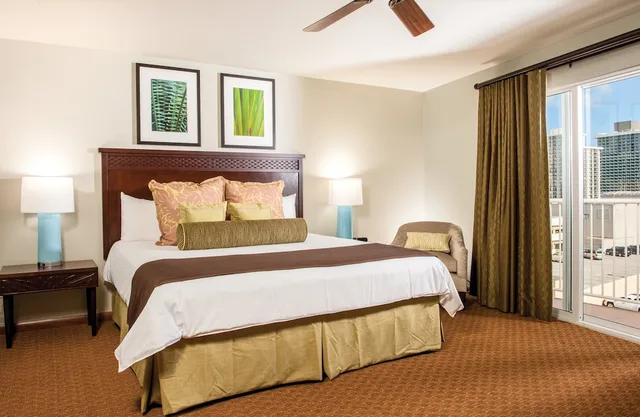 جناح بسريرين مزدوجين بغرفتي نوم بمطبخ صغير، Club Wyndham At Waikiki Beach Walk 2/10