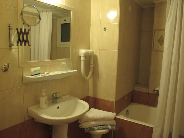 غرفة عائلية، Hotel Solomou Athens 4/9