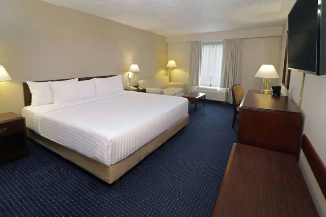 غرفة بزنس بسرير كينج، Wyndham Garden Monterrey Norte 5/10