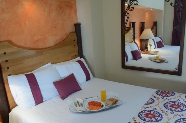 غرفة بسريرين كوين يُسمح فيها بالحيوانات الأليفة، Mision San Miguel De Allende 2/2