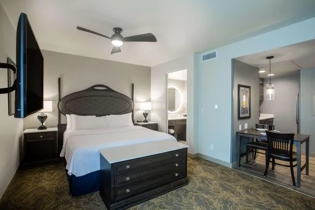 استوديو بسرير كينج، Homewood Suites By Hilton Salina Downtown Ks 2/5