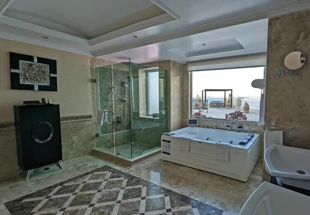 جناح ملكي بسرير كينج، KaiSol Romance Resort Sahl Hasheesh Adults Only 16+ 3/6