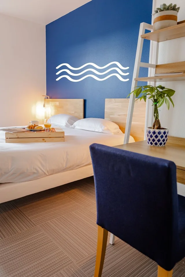 غرفة قياسية بسرير كوين، Citotel Aux Voyageurs 3/5