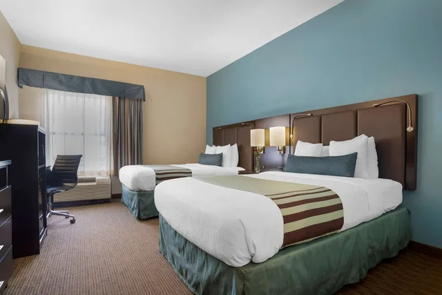 غرفة بسريرين مزدوجين لذوي الإعاقة، Best Western Plus Tallahassee North Hotel 5/9