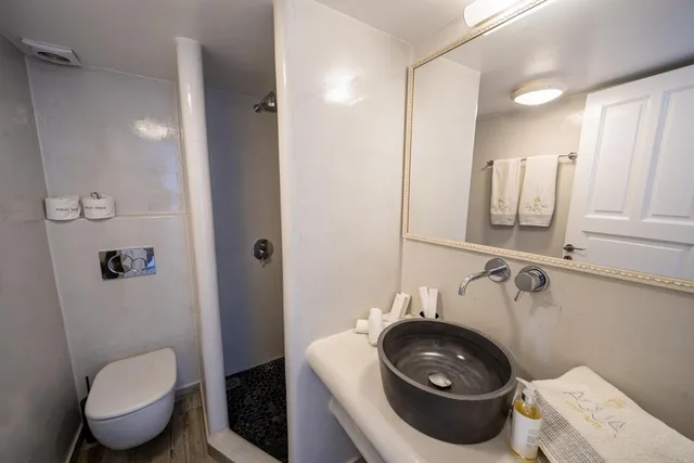 2 Bedrooms, Apartment, Lateral Side Sea View, Balcony، Aqua Luxury Suites 4/5