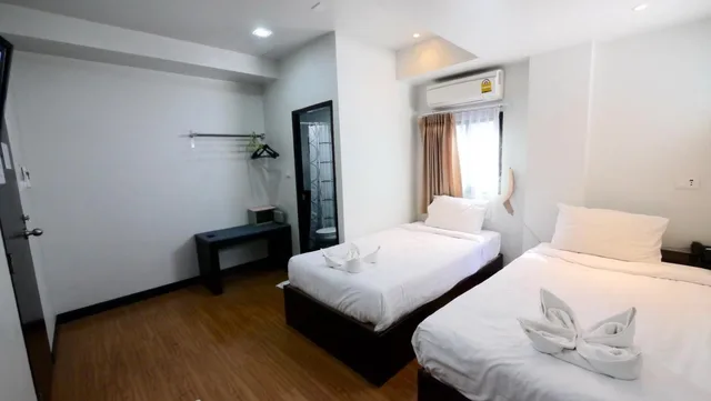 غرفة اقتصادية بسريرين منفصلين، Basic Line Hotel at Loikroh 2/8