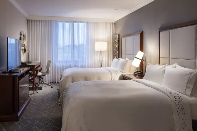 Club, 2 Queen Beds, Renaissance Providence Hotel 2/9