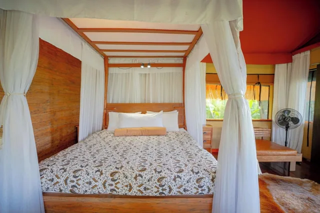 خيمة غراند ديلوكس بسرير كوين، SANG GIRI - MOUNTAIN TENT RESORT 1/10