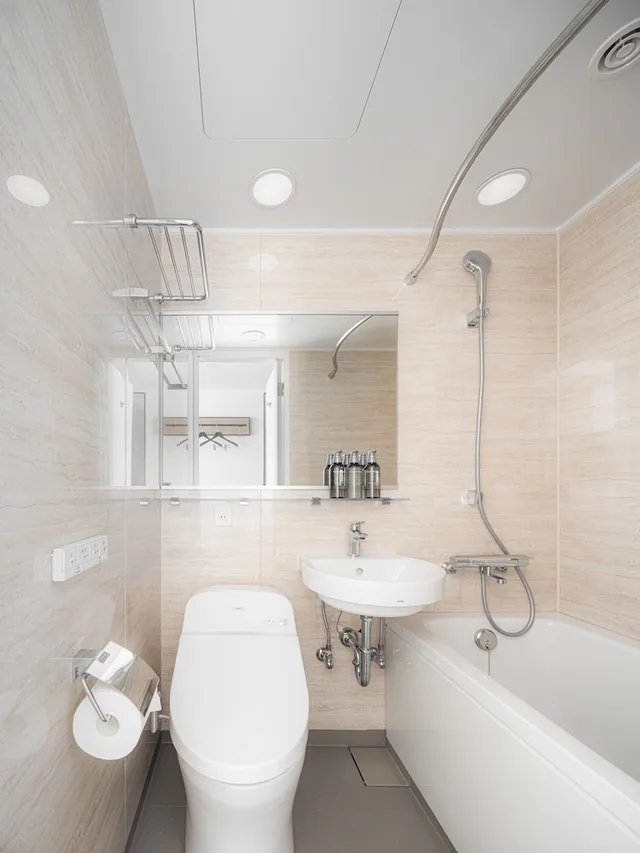 Connecting, Hollywood, Family, Twin Beds, 4 Beds، Nest Hotel Naha Nishi 2/2