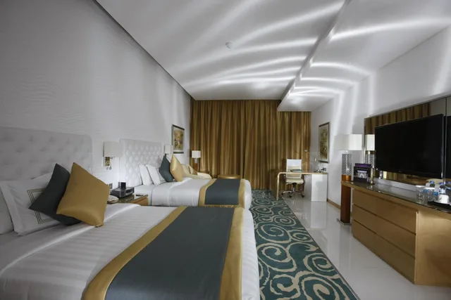 Beach Villa Twin Bed، Oceanic Khorfakkan Resort And Spa 1/4