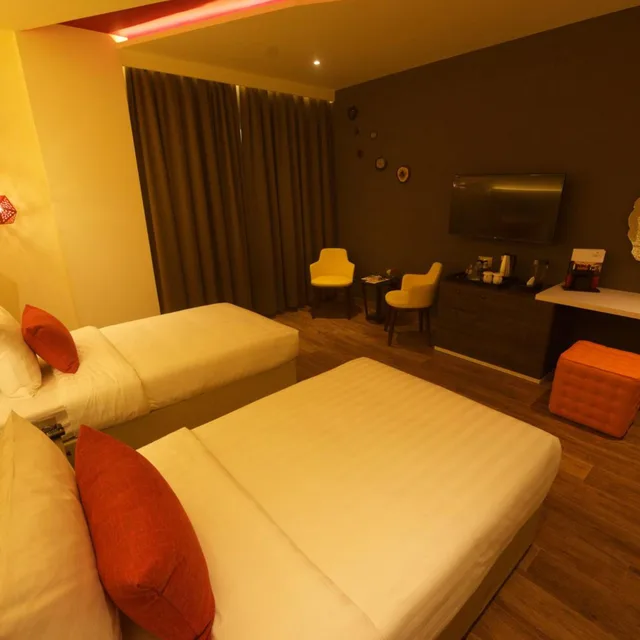 غرفة بريميوم بسريرين منفصلين، Carnelian Muscat - Airport Hotel 5/7