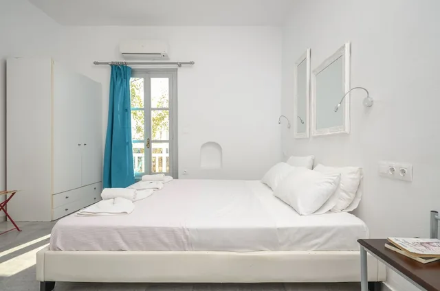 غرفة سوبيريور رباعية بسرير مزدوج وسرير بطابقين، Depis Suites & Apartments 1/4