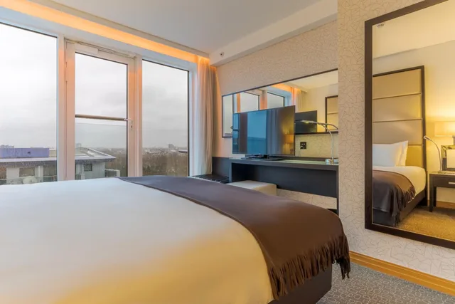 جناح تنفيذي ثلاثي بشرفة بغرفة نوم واحدة، Pestana Chelsea Bridge Hotel & Spa 5/10