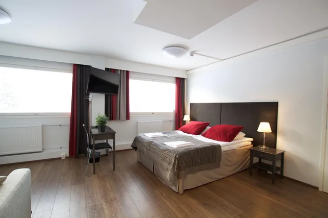 غرفة سوبيريور بسرير كوين مع أريكة، Hotel Nuuksio 1/1
