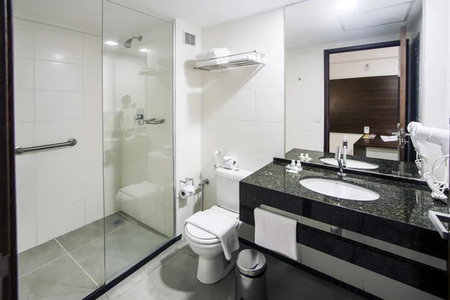 Life, Triple, 1 Double and 1 Single Bed, Partial Sea View, Kitchen، Ritz Suites Grand Hotel Boutique 7/9
