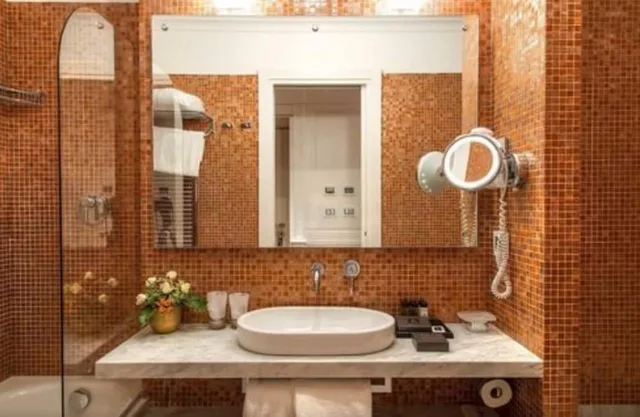 غرفة قياسية بسريرين منفصلين، Albergo Del Senato 9/10
