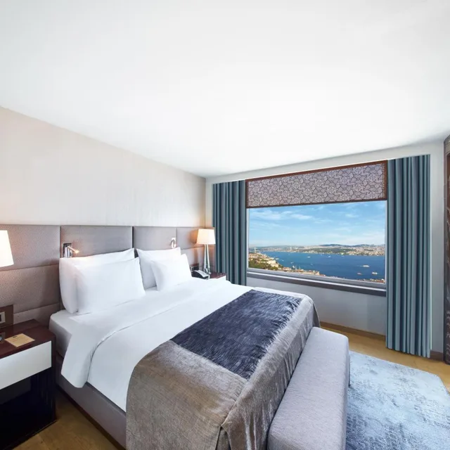 Bosphorus, Suite, Lounge Access، The Marmara Taksim 3/10