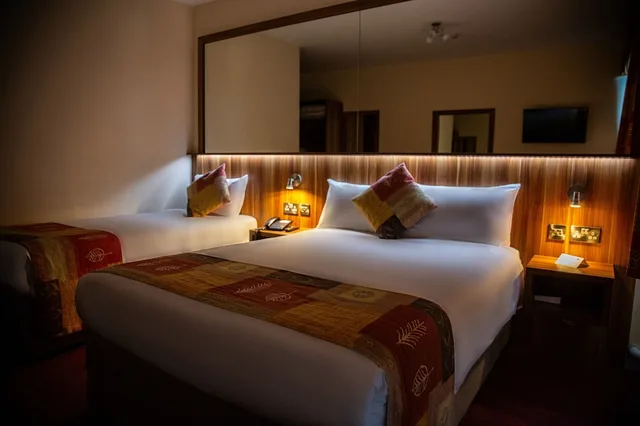 Standard, Triple, 1 Double and 1 Single Bed, West County Hotel 3/6