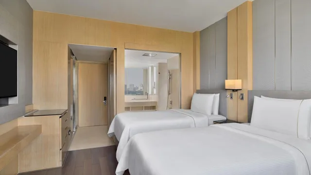 Room, 2 Double Beds, Hill View, The Westin Mumbai Powai Lake (ex Renaissance Mumbai) 11/13