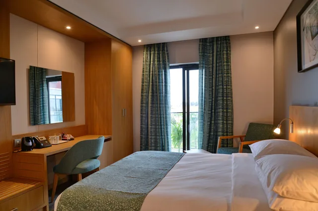 غرفة بسرير كوين لذوي الإعاقة، City Lodge Hotel Maputo 1/6