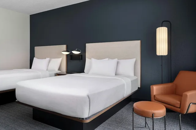 غرفة قياسية بسريرين كوين، Courtyard by Marriott Birmingham Hoover 7/10