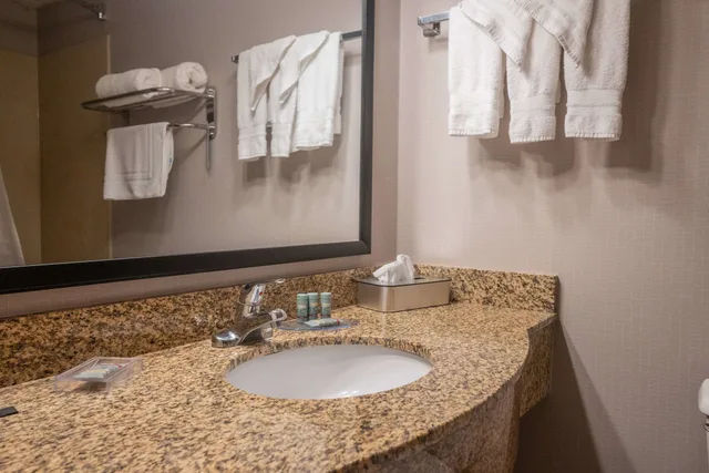 جناح بسرير كينج، Best Western Hunt's Landing Hotel Matamoras/Milford 9/10