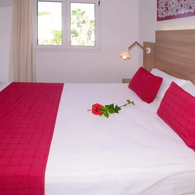 استوديو، Cala Llenya Resort Ibiza Formerly Ola Club Cala Llenya 6/10