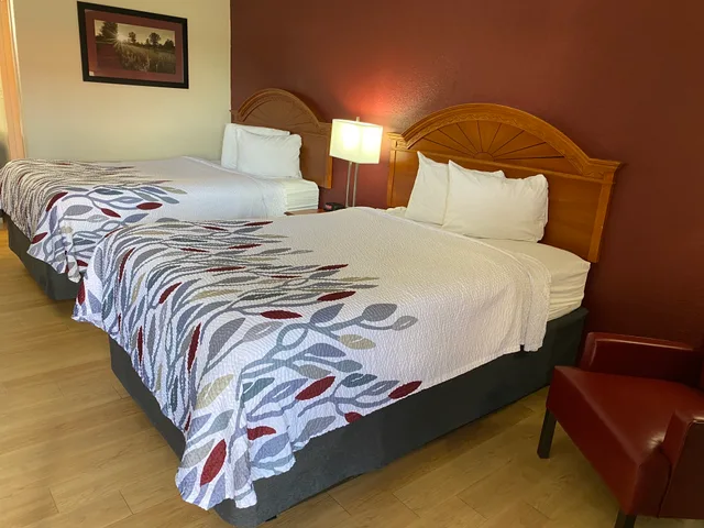 غرفة ديلوكس بسريرين مزدوجين للمدخنين، Red Roof Inn Portsmouth Wheelersburg 5/10