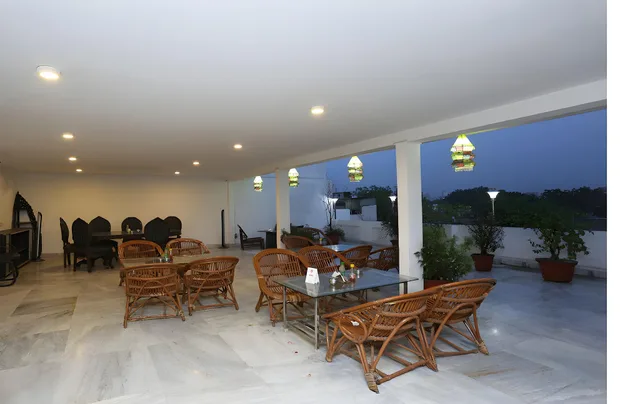 Comfort Rooms، دلهي 14/21