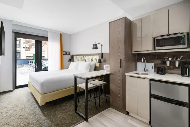 استوديو بسرير كينج بشرفة، TownePlace Suites by Marriott New York Manhattan/Chelsea 10/10