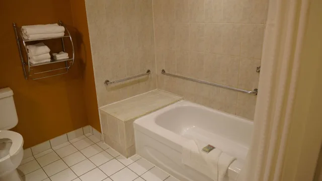 غرفة، Radisson Hotel Montreal Airport 5/6