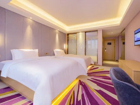 Elegant, Double Bed، Lavande Hotel (Chongzhou Wanda Plaza) 1/2
