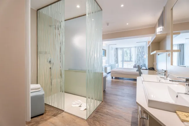 Junior, Twin Beds, Garden Area، Majestic Palace 3/4