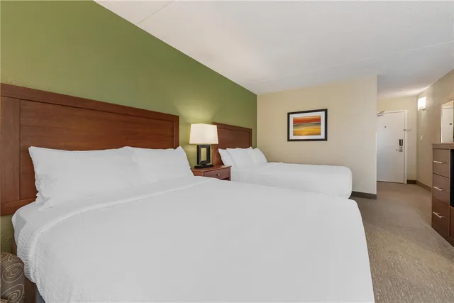 غرفة بسريرين كوين، Best Western Fairmont 1/3