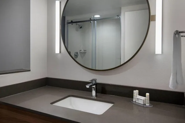 جناح بسرير كينج مع أريكة، Fairfield Inn & Suites By Marriott Williamstown 6/7