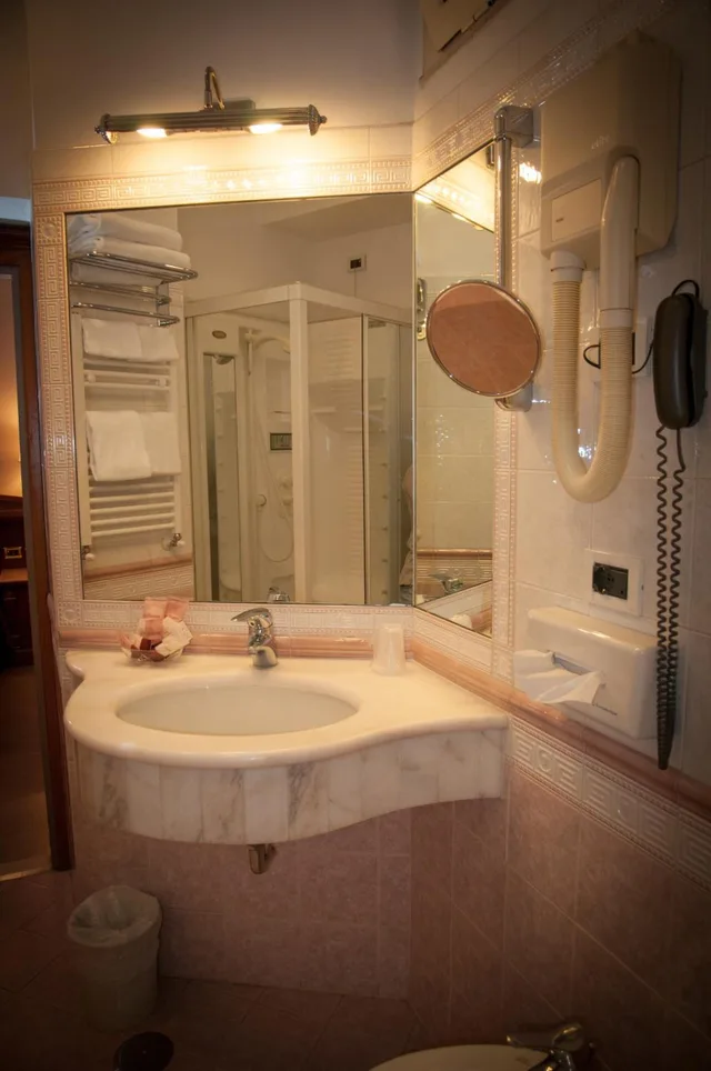 غرفة مفردة، Hotel Palladium Palace 5/13