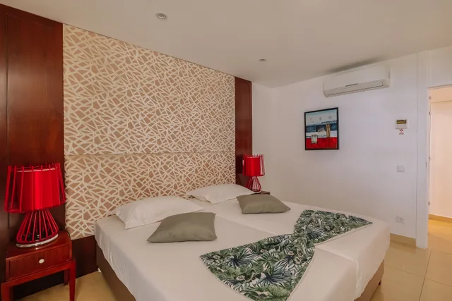 Deluxe One Bedroom Apartment Sea or Pool View، Muthu Clube Praia Da Oura 5/7