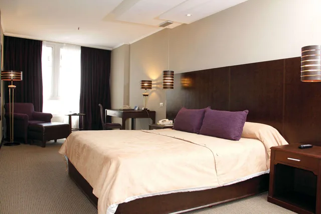 غرفة سوبيريور بسرير مزدوج، Howard Johnson Plaza by Wyndham Buenos Aires Florida Street 1/5