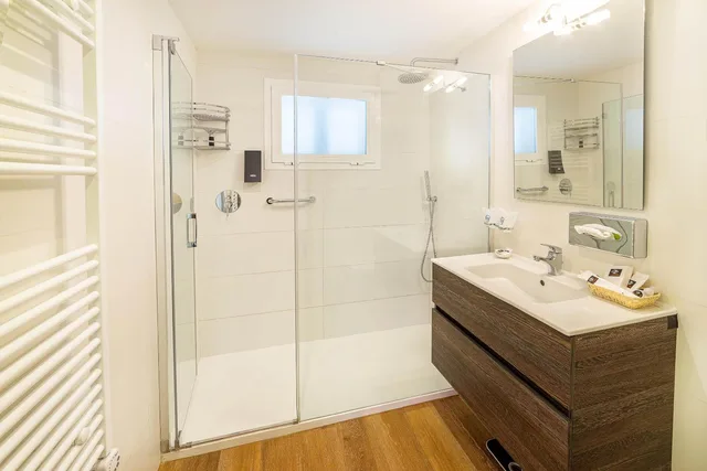 بنغل، Hotel Paradise Residencial 9/10