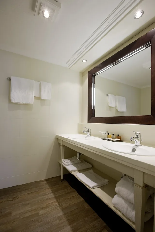 جناح بسرير كينج وسرير بطابقين، HOTEL BERGHOF 7/8