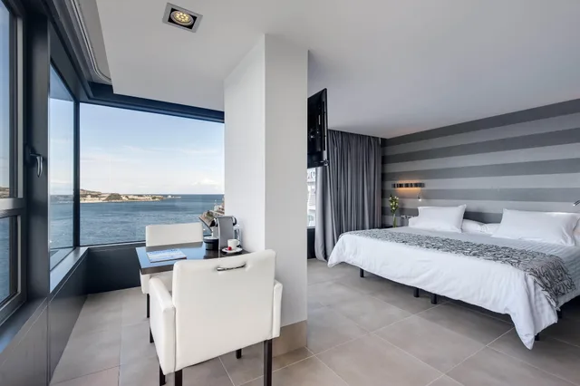غرفة ديلوكس بإطلالة على البحر، Barcelo Hamilton Menorca - Adults Only 1/4