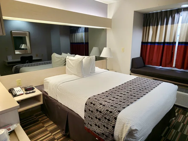Studio, Suite, Queen Bed, Accessible, Microtel Inn & Suites by Wyndham Claremore 3/5
