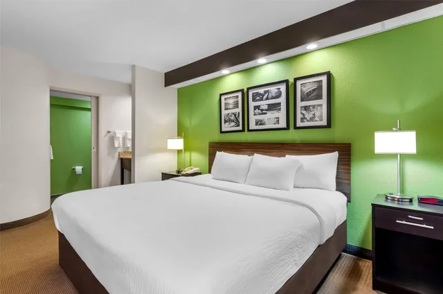 غرفة بسرير كينج، Sleep Inn Beaver- Beckley 2/4