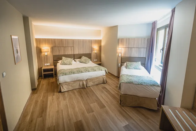 غرفة قياسية ثلاثية مفردة، Hotel Princesa Parc 1/6