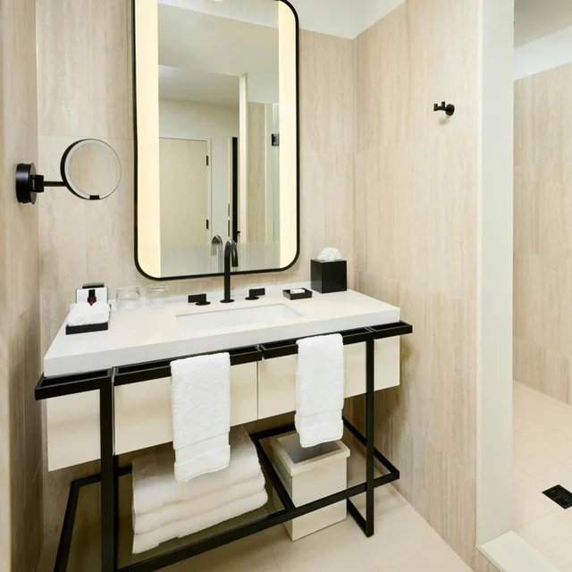 استوديو كبير بسرير كينج، The Pearle Hotel & Spa, Autograph Collection 5/8