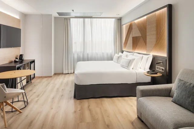 غرفة بريميوم، Melia Avenida America 4/5