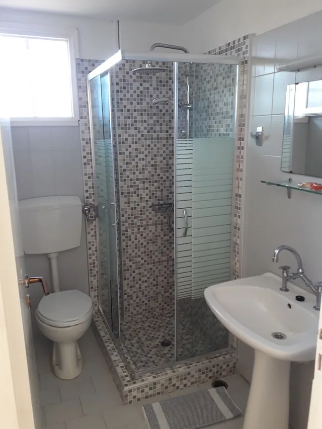 Lovenest, Studio, Queen Bed, Villa Medusa 8/8