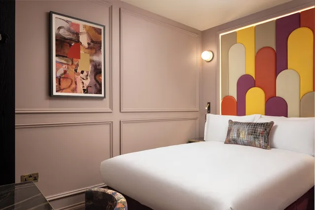 Classic, Double Bed, Seraphine Kensington Olympia Hotel Ex Best Western Plus Kensington Olympia 1/6